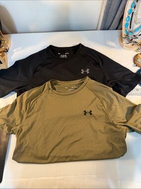 2 Under Armour the tech tee- t-shirt’s size need